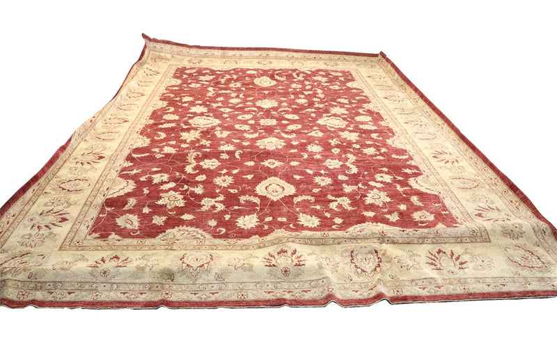 Ziegler tapijt - 567 x 421 cm - rood