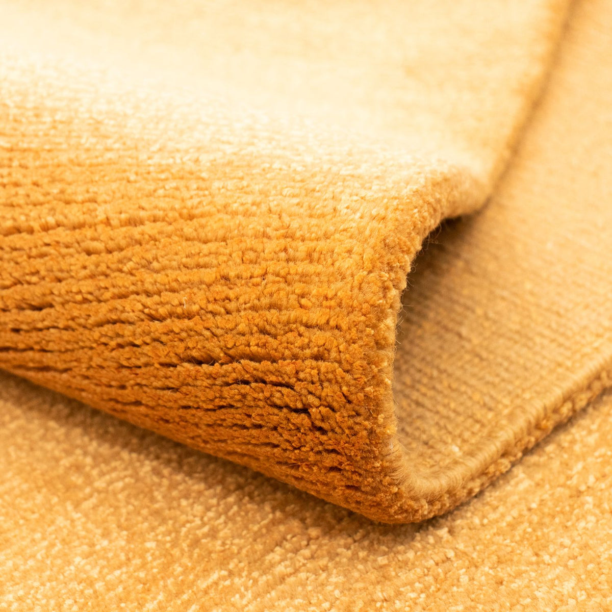 Nepal tapijt - 200 x 142 cm - goud