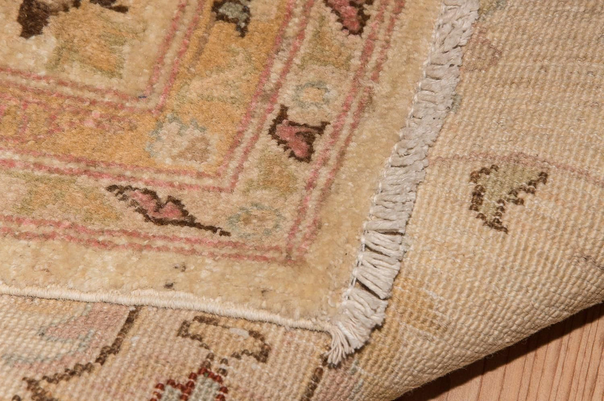 Ziegler tapijt - 261 x 177 cm - beige