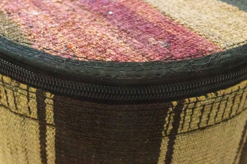 Sitzmöbel sonderform  - 42 x 36 cm - mehrfarbig