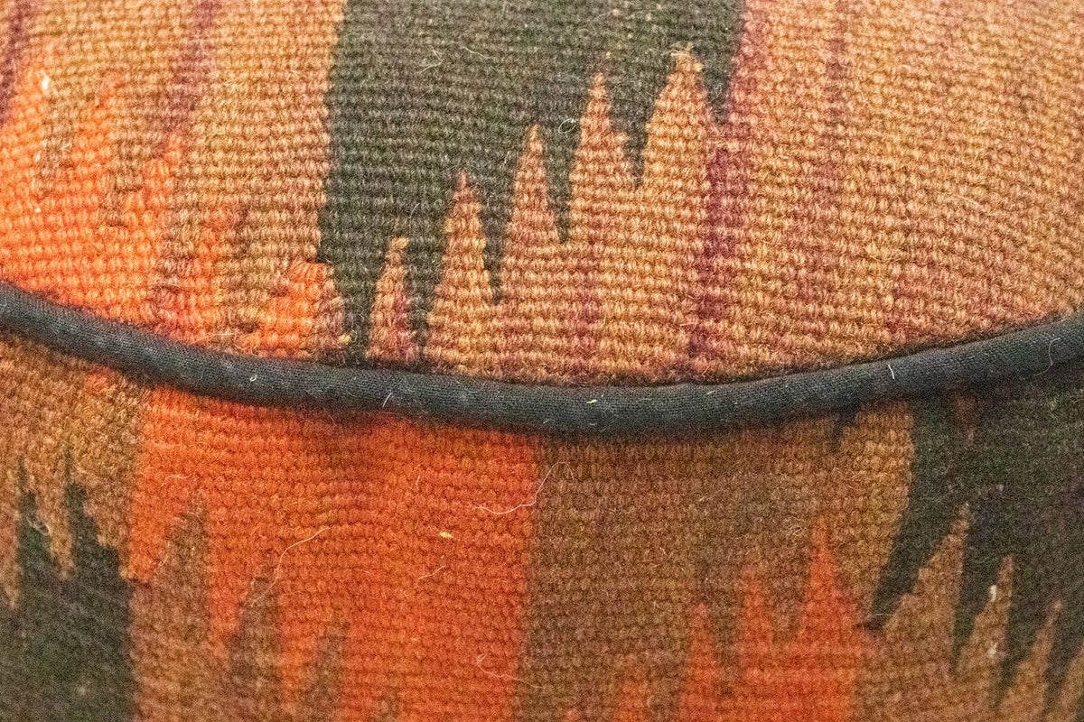 Sitzmöbel sonderform  - 42 x 36 cm - mehrfarbig