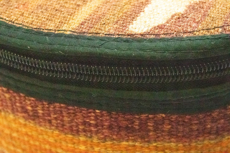 Sitzmöbel sonderform  - 42 x 36 cm - mehrfarbig