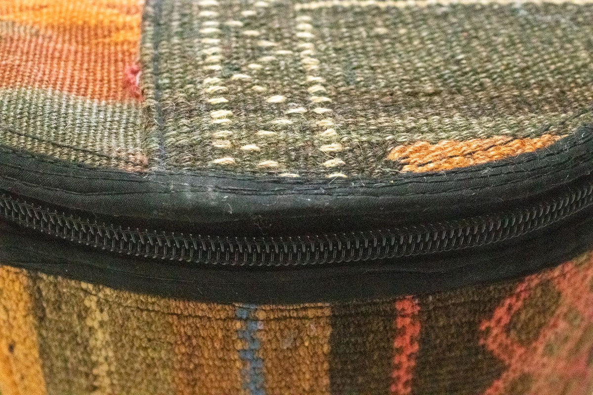 Sitzmöbel sonderform  - 42 x 36 cm - mehrfarbig