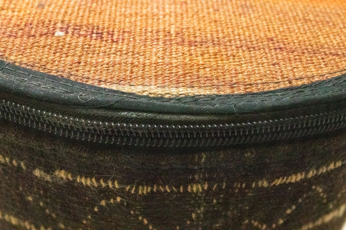 Sitzmöbel sonderform  - 42 x 36 cm - mehrfarbig