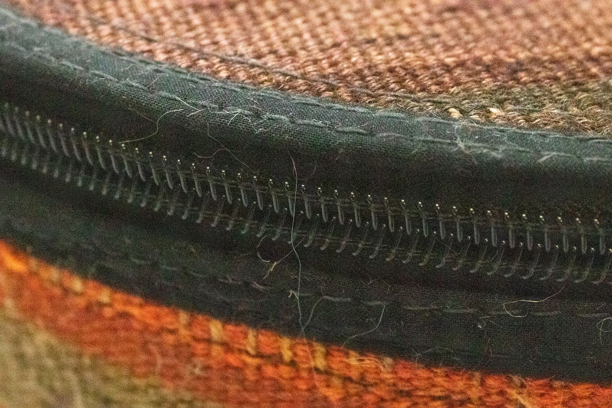 Sitzmöbel sonderform  - 42 x 36 cm - mehrfarbig