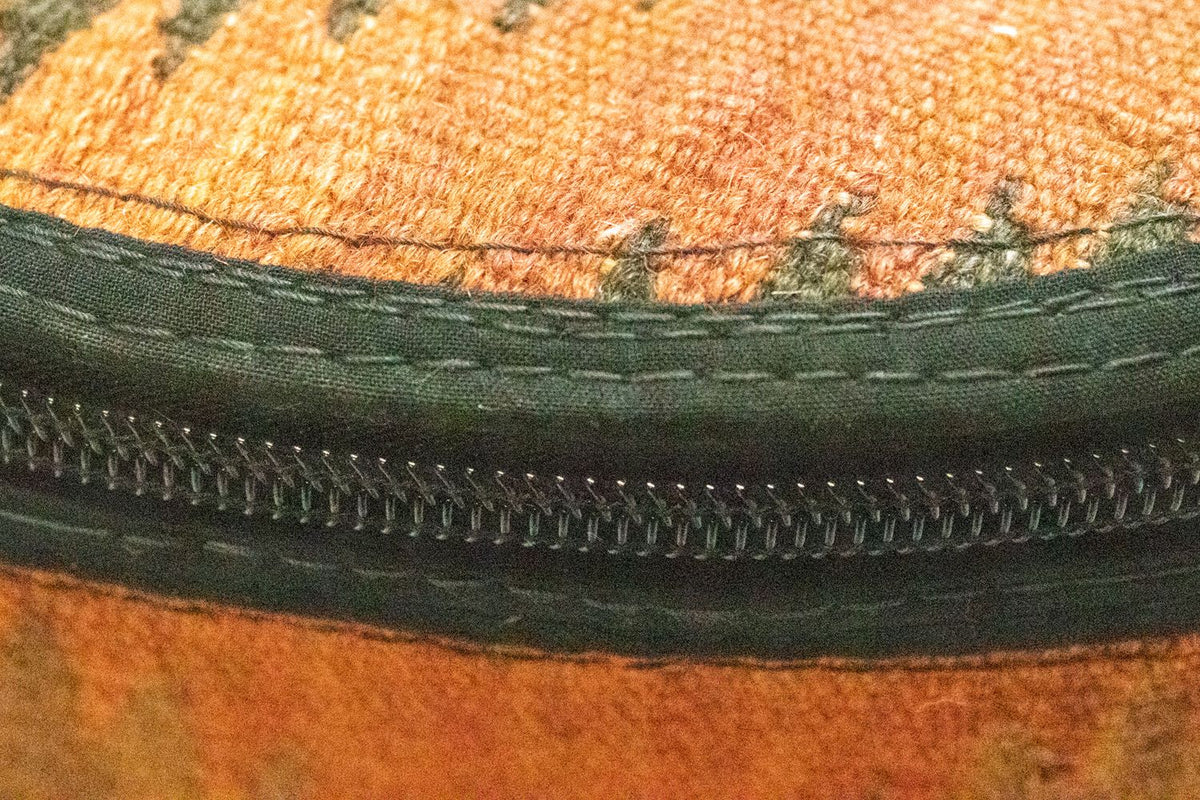 Sitzmöbel sonderform  - 42 x 36 cm - mehrfarbig