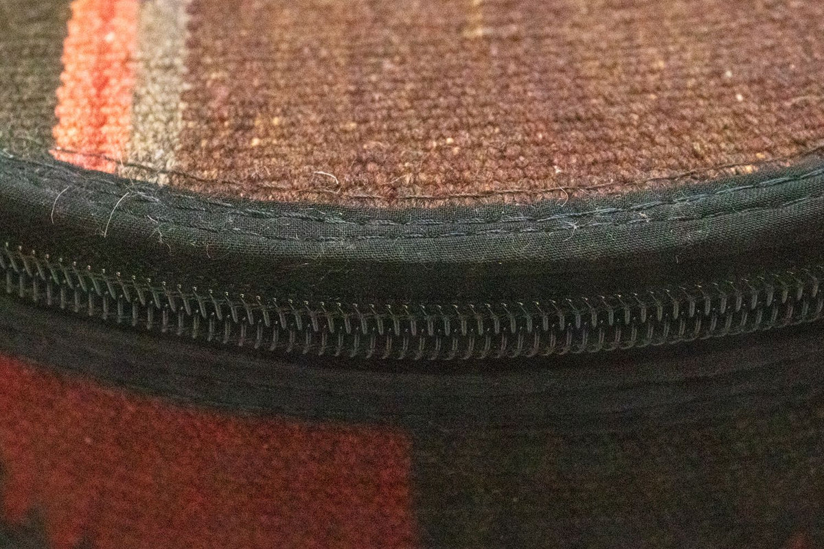 Sitzmöbel sonderform  - 42 x 36 cm - mehrfarbig