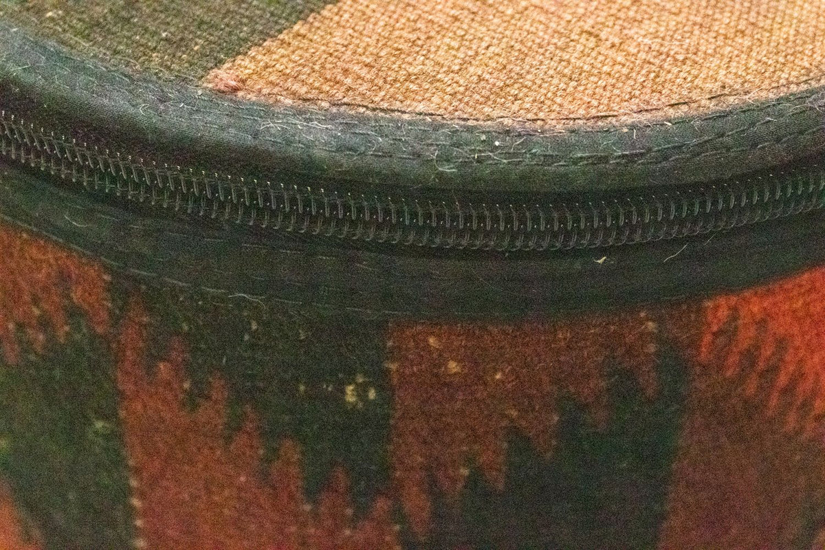 Sitzmöbel sonderform  - 42 x 36 cm - mehrfarbig