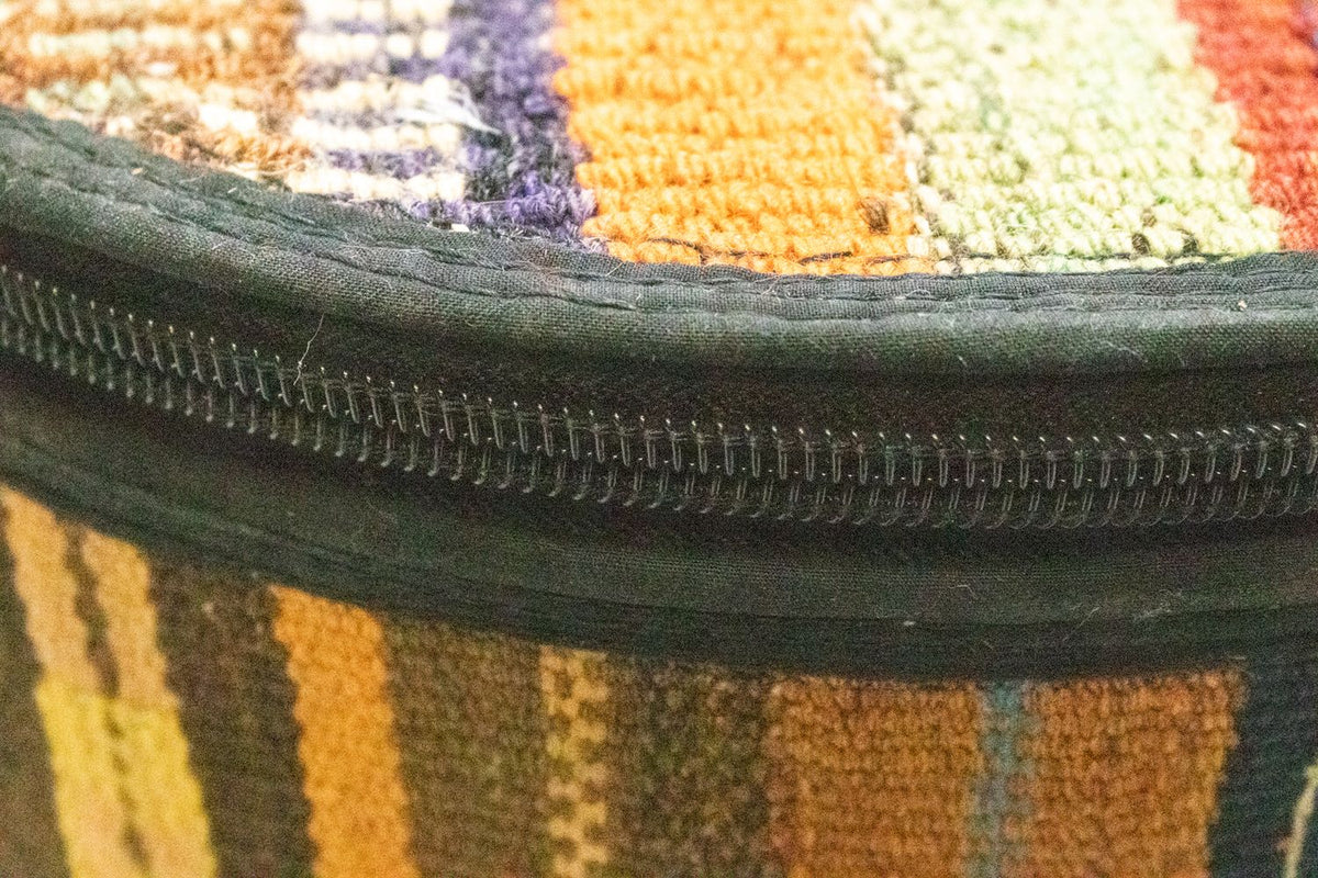 Sitzmöbel sonderform  - 42 x 36 cm - mehrfarbig