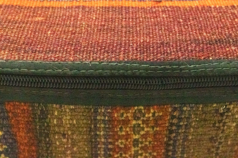 Sitzmöbel sonderform  - 30 x 30 cm - mehrfarbig