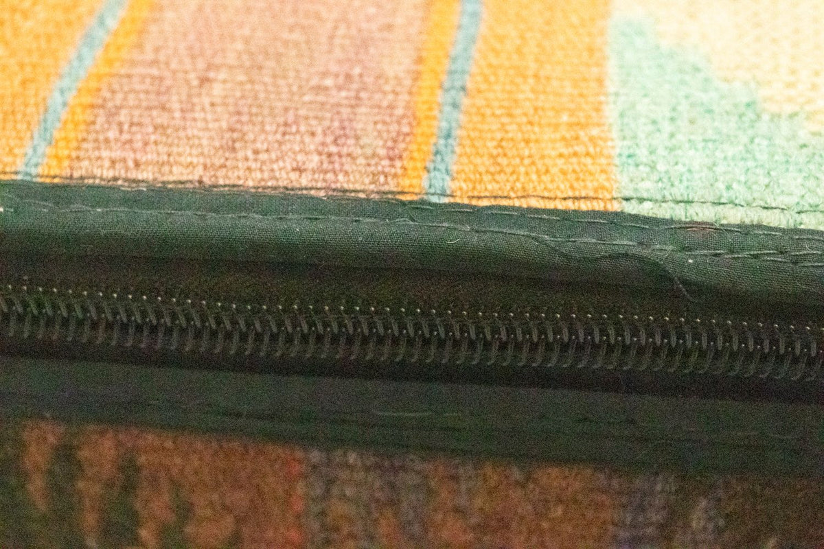 Sitzmöbel sonderform  - 30 x 30 cm - mehrfarbig