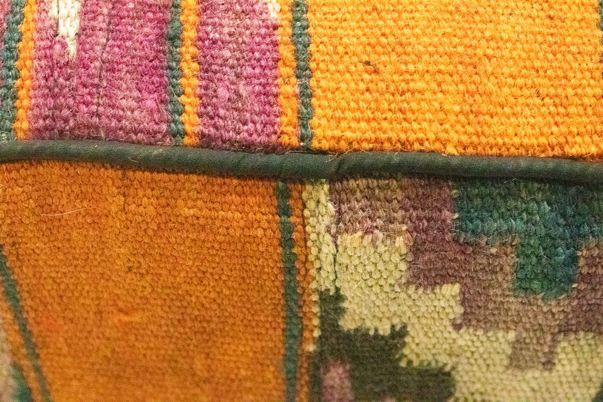 Sitzmöbel sonderform  - 30 x 30 cm - mehrfarbig