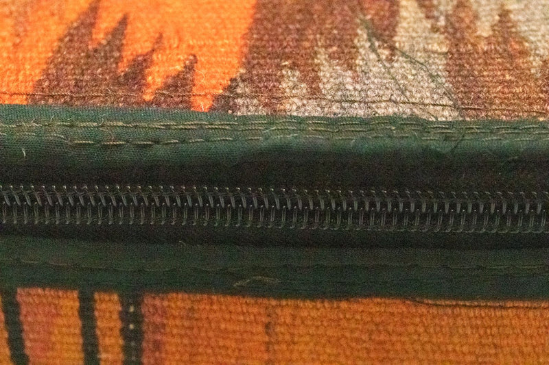 Sitzmöbel sonderform  - 30 x 30 cm - mehrfarbig