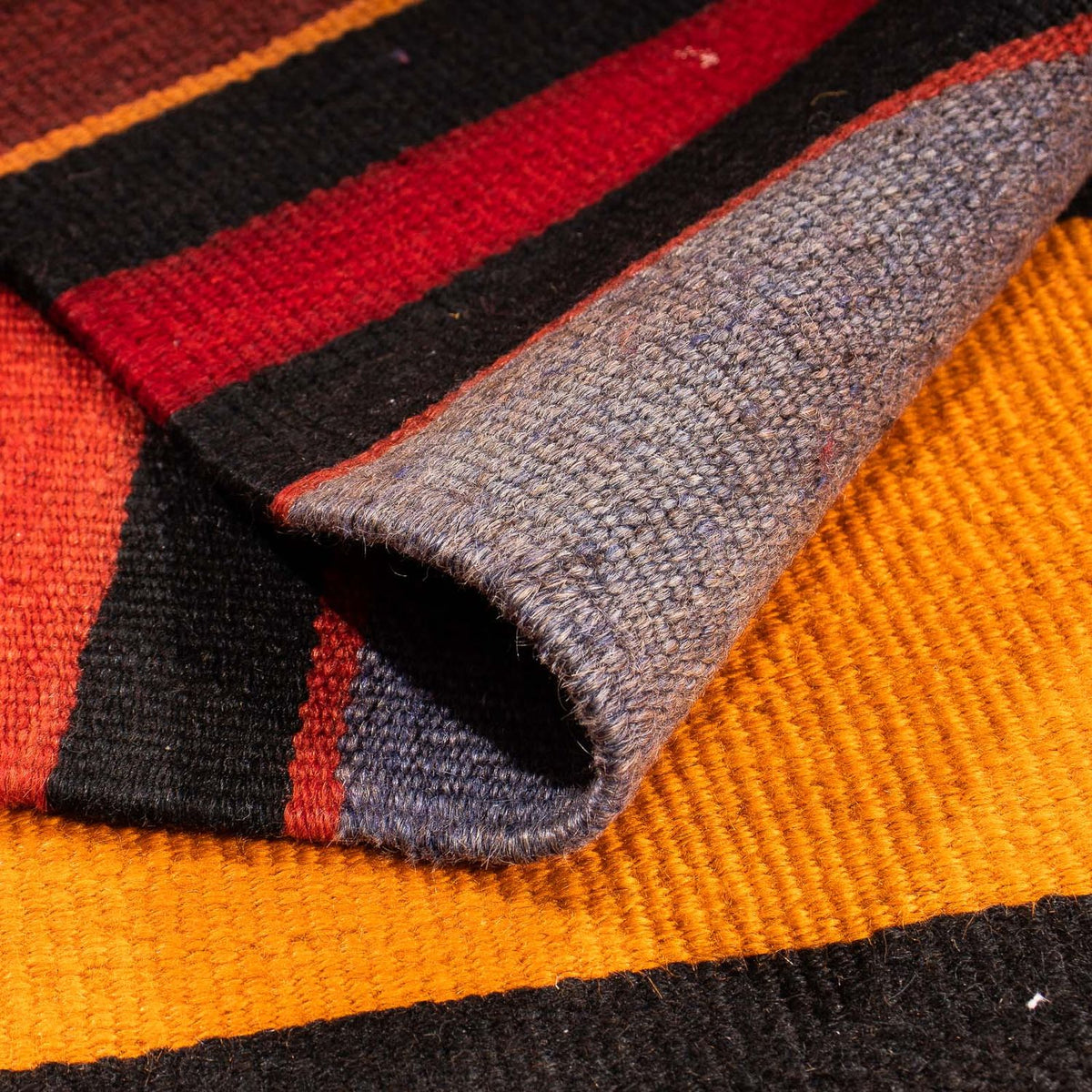 Kelim tapijt - Oud vierkant  - 150 x 135 cm - veelkleurig