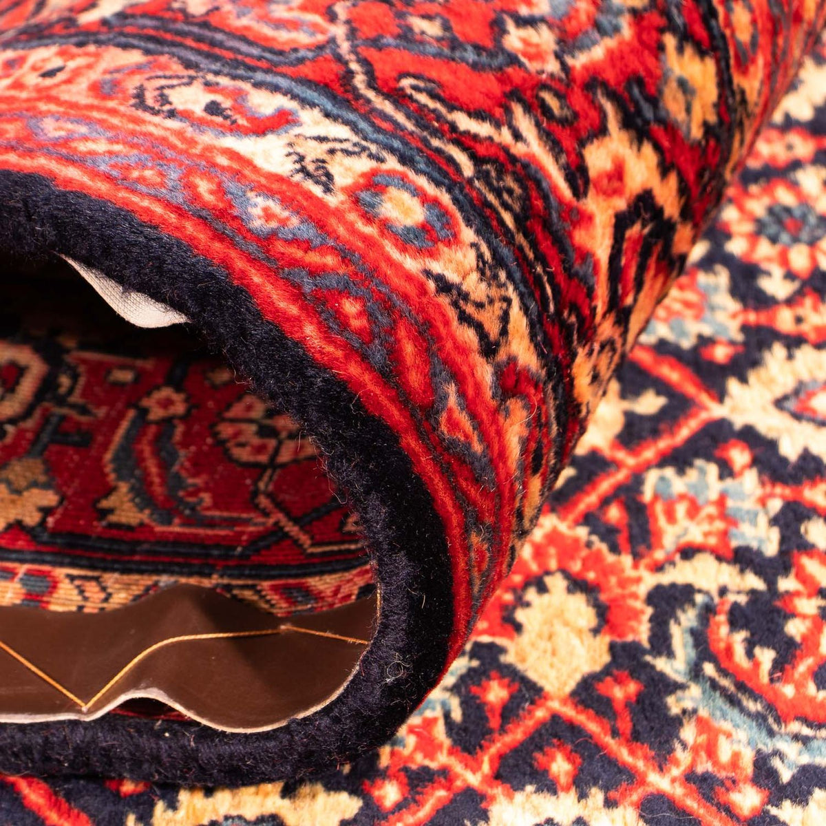 Perzisch Tapijt - Nomadisch - 202 x 135 cm - licht rood