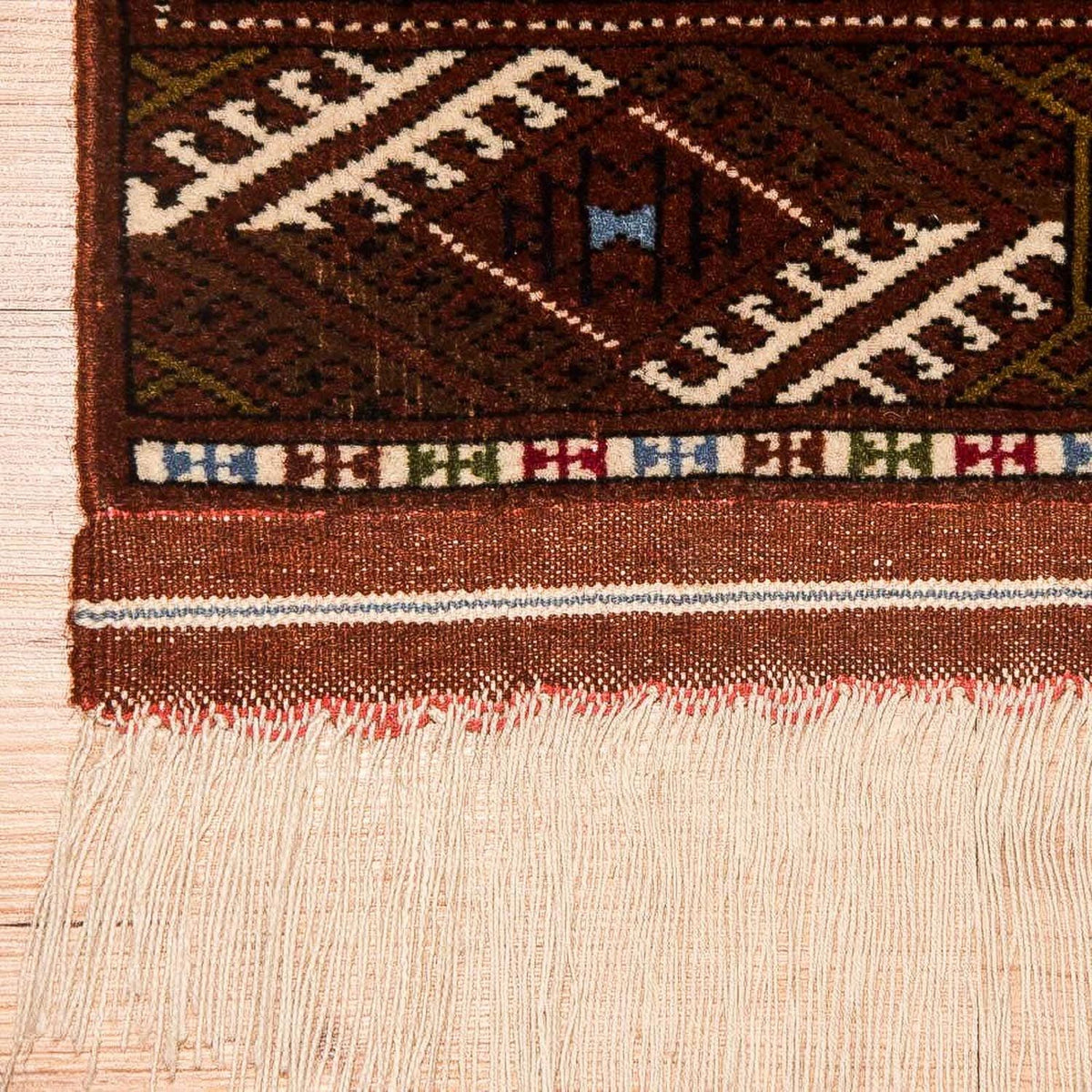 Turkaman tapijt - 154 x 103 cm - bruin