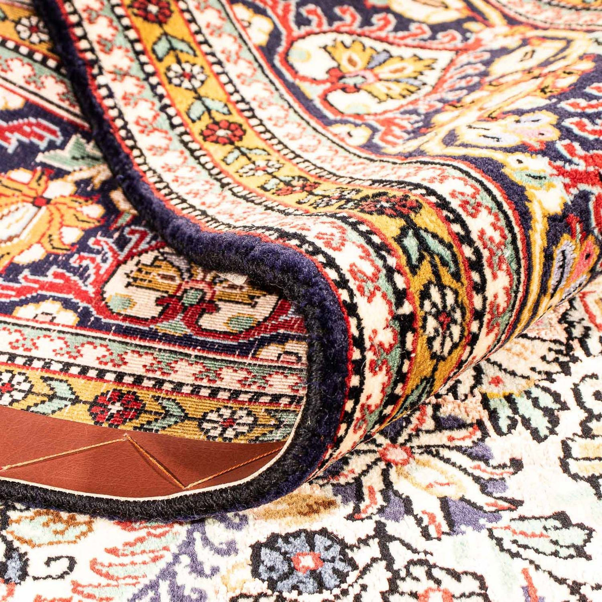 Perzisch tapijt - Ghom - 206 x 142 cm - beige