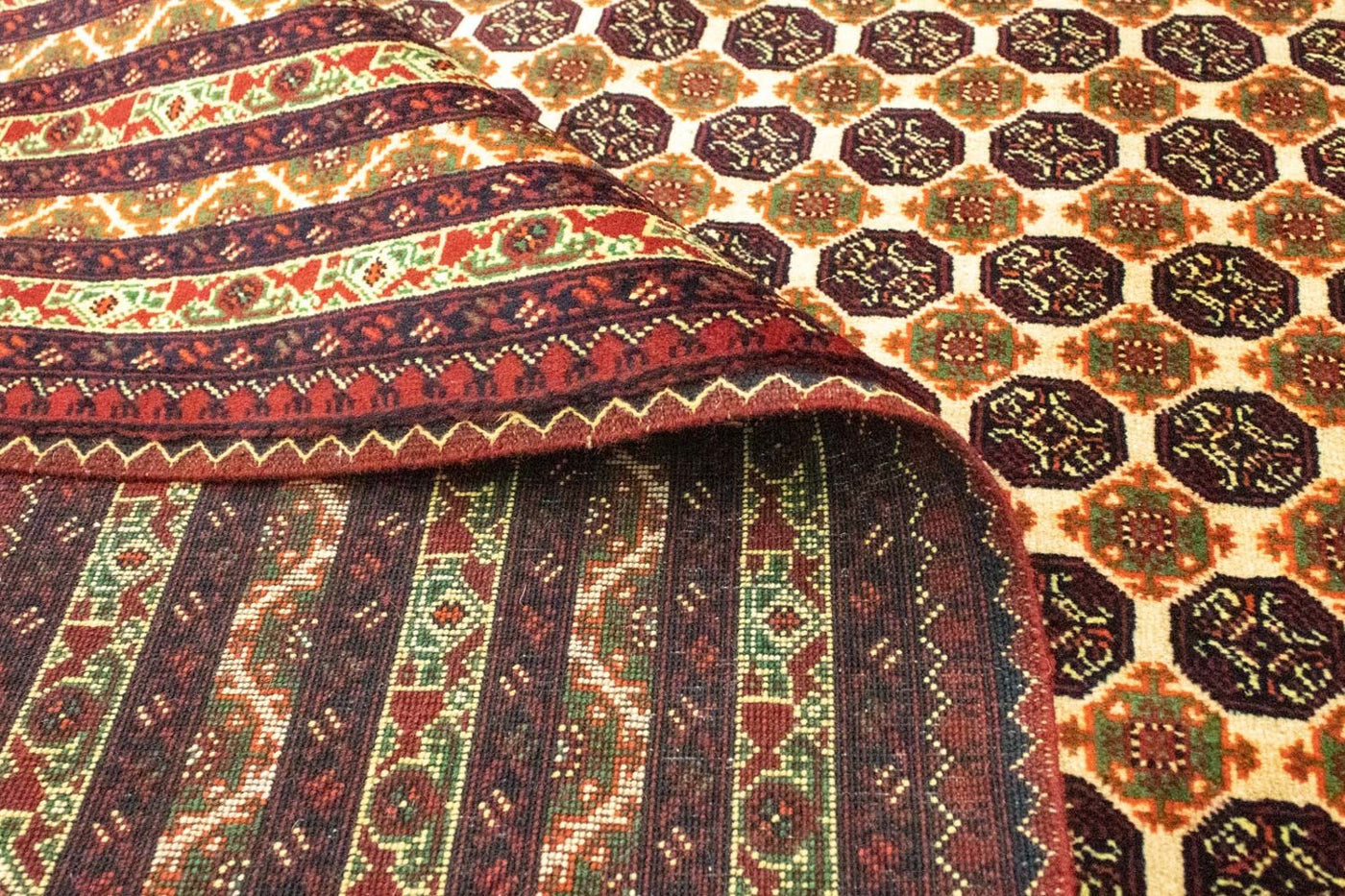 Bukhara Tapijt 298x202cm - Oosters Tapijt