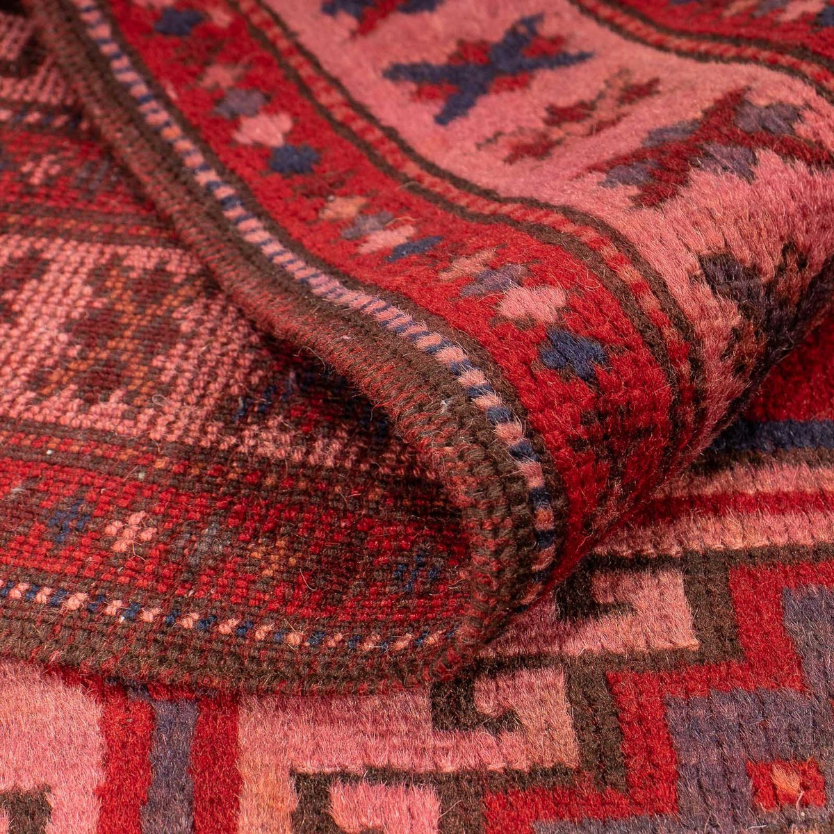 Baluch tapijt - 131 x 104 cm - licht rood