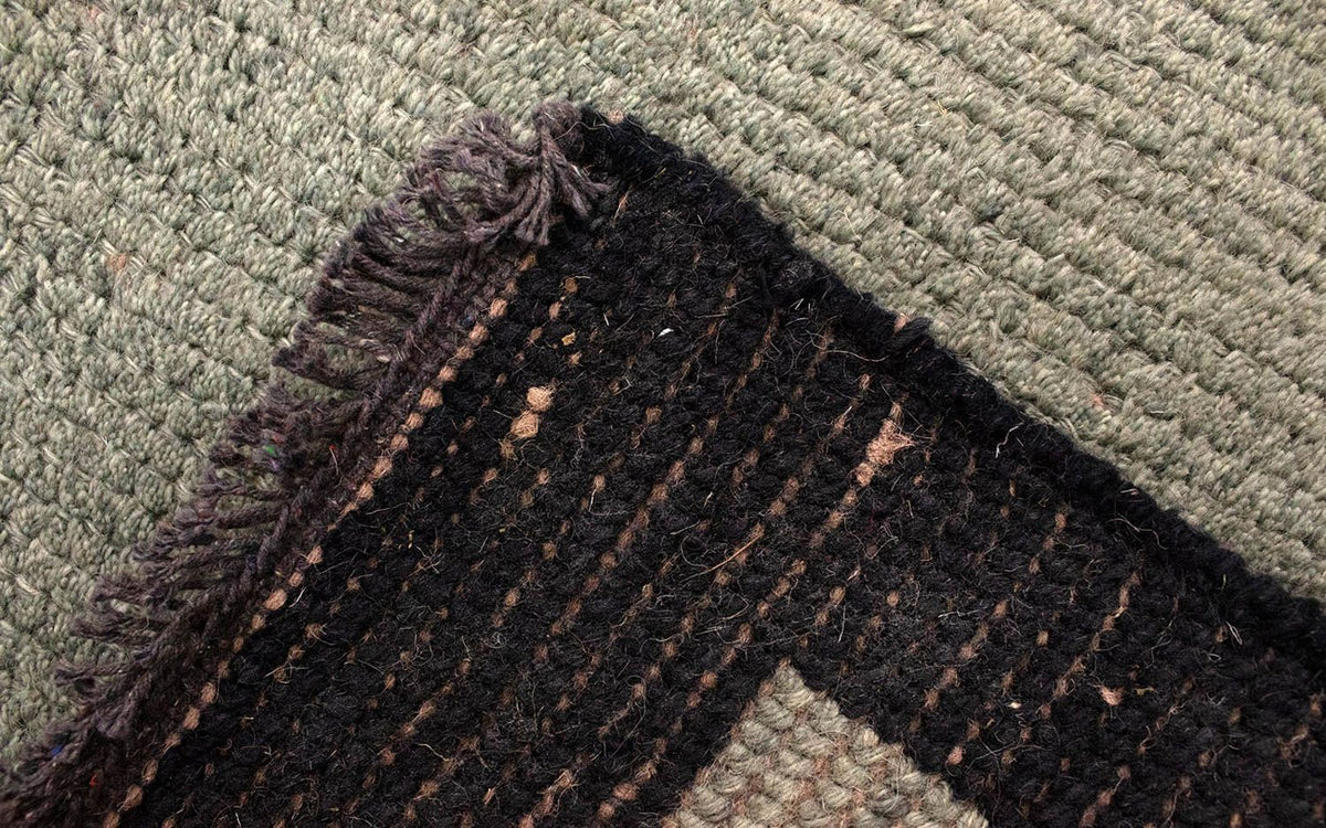 Nepal tapijt - 140 x 70 cm - grijs