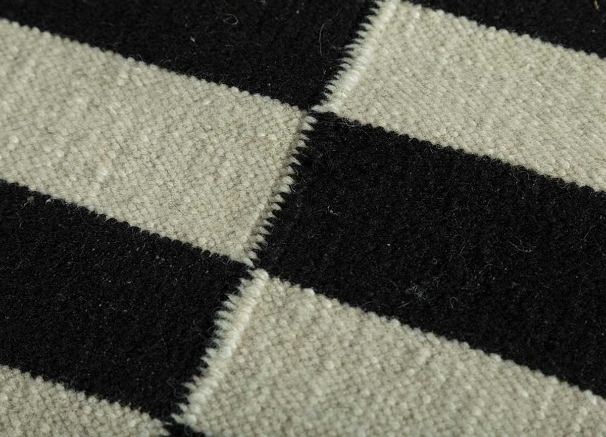 DP02-RUG1112781-300x240