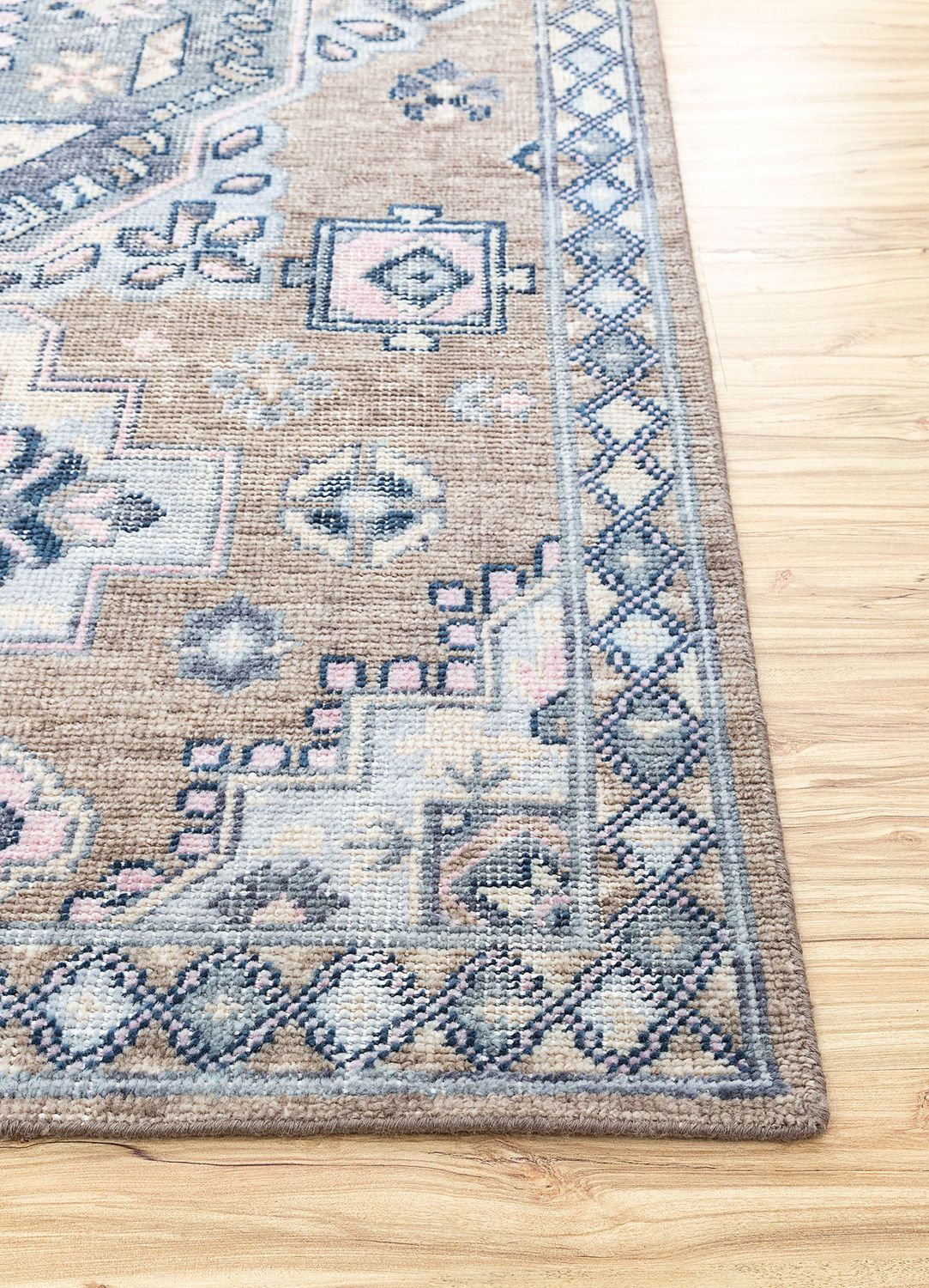 DP02-RUG1117087-300x240
