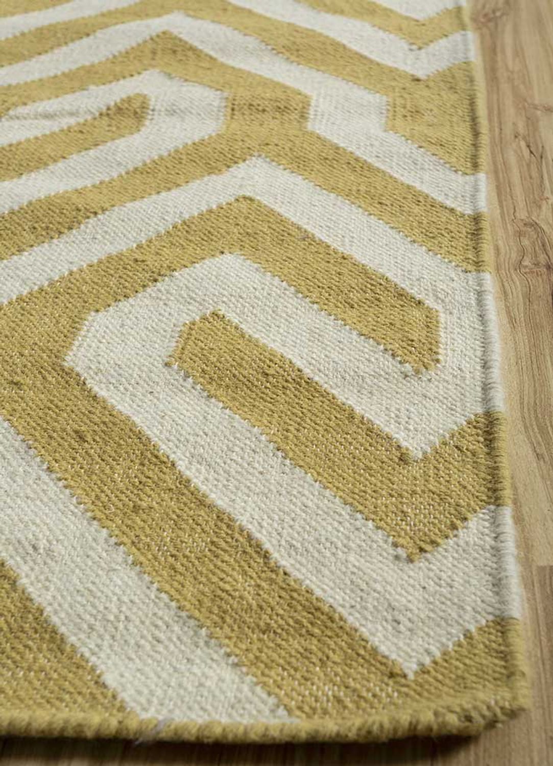 DP02-RUG1124124-270x180