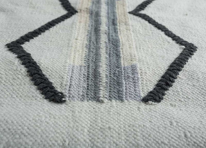 DP02-RUG1124135-240x210