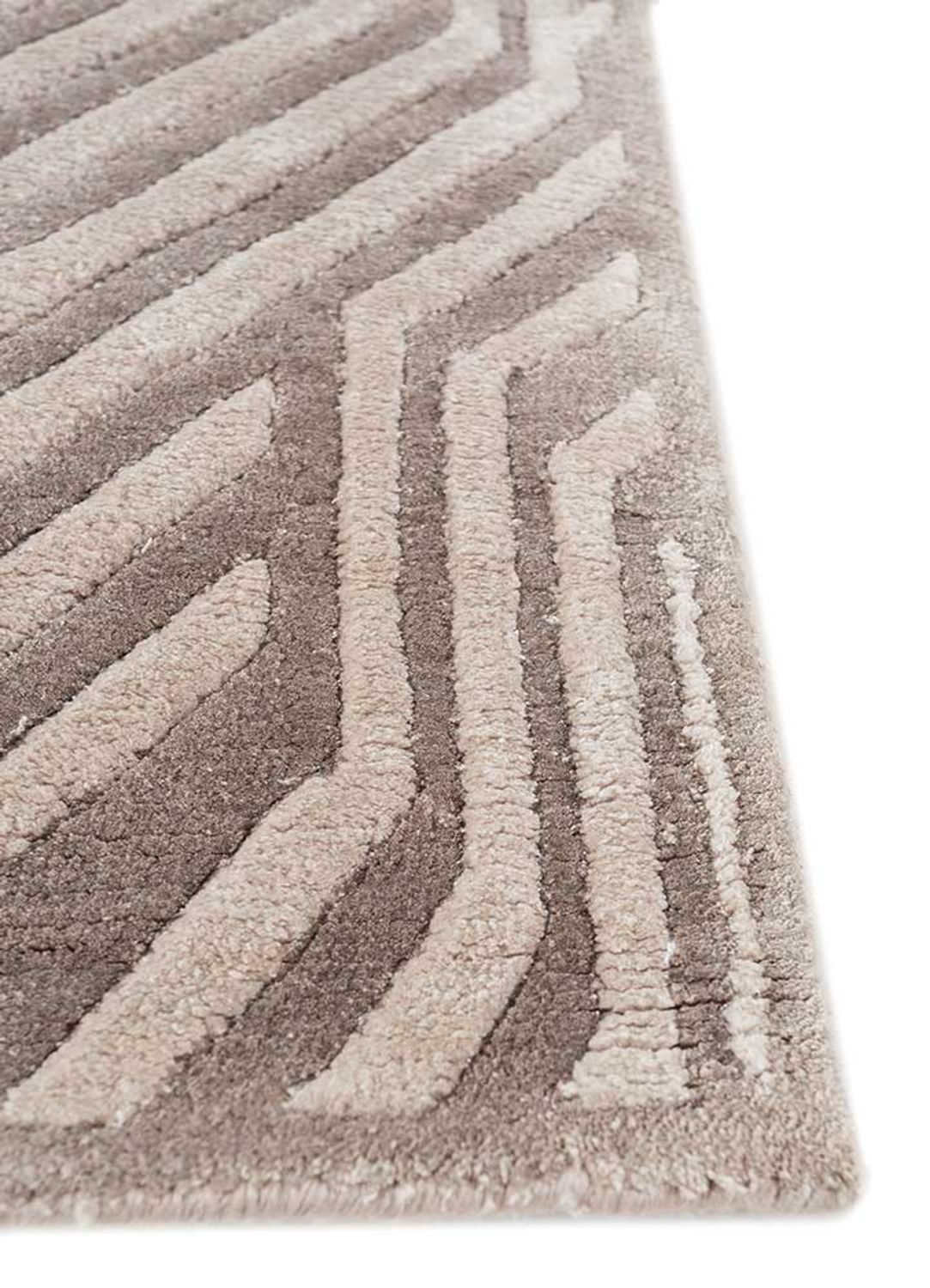 DP02-RUG1145258-270x180