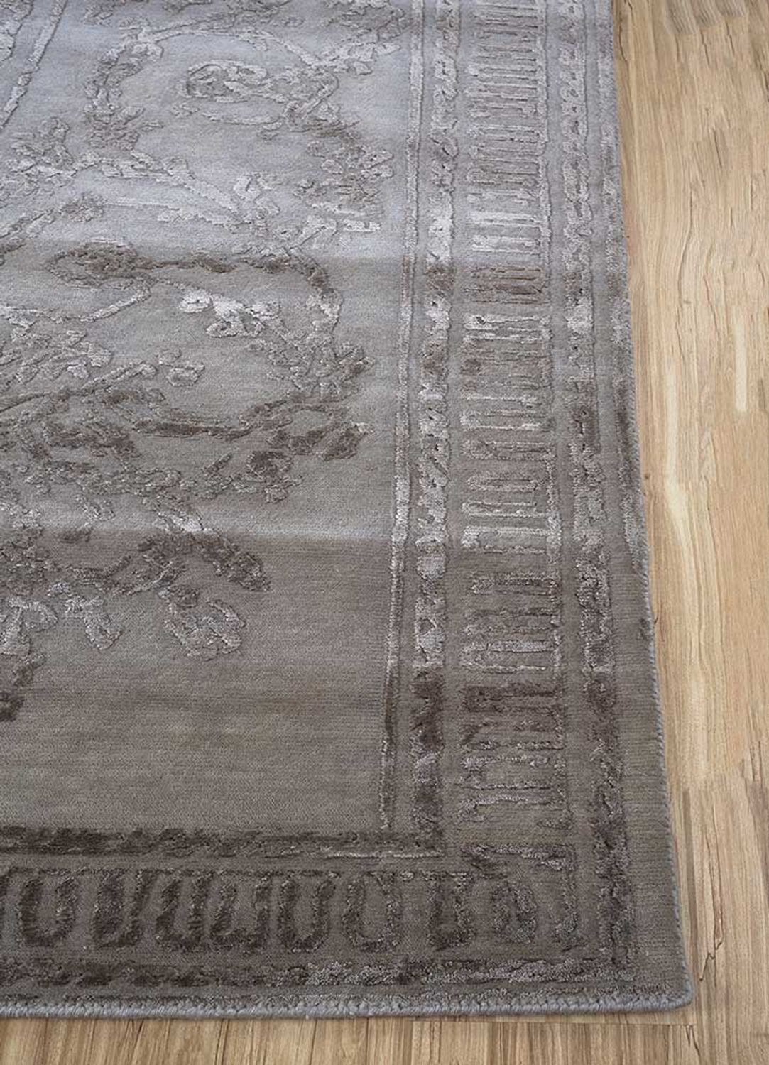 DP02-RUG1147317-270x180