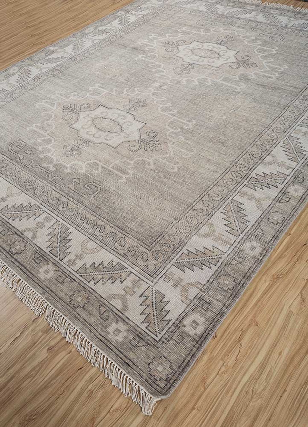 DP02-RUG1160064-270x180