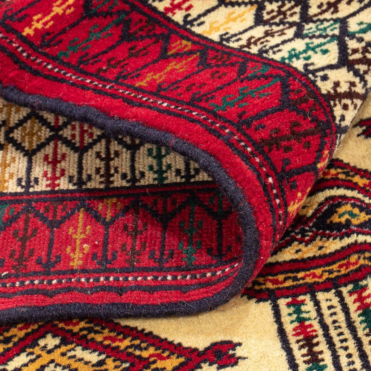 Turkaman tapijt - 167 x 120 cm - beige