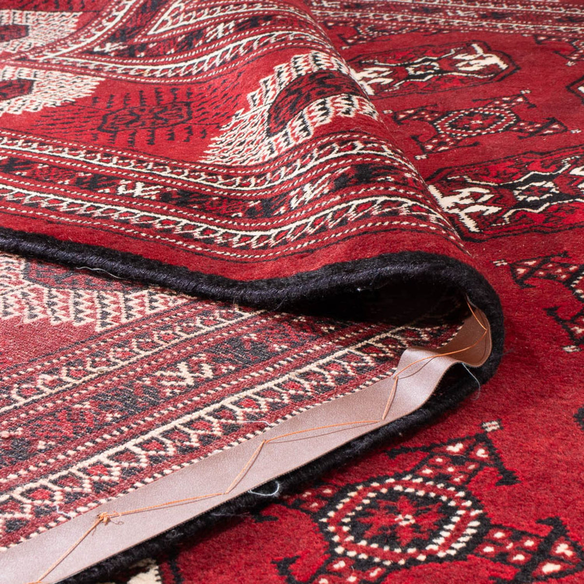 Turkaman tapijt - 391 x 270 cm - rood