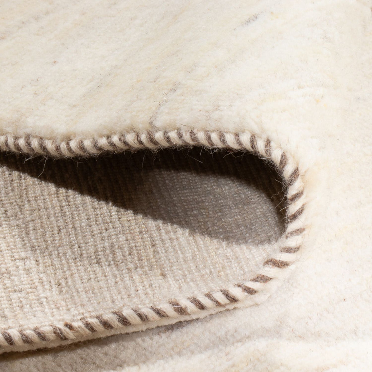 Gabbeh tapijt - Perzisch - 392 x 298 cm - wit  crème