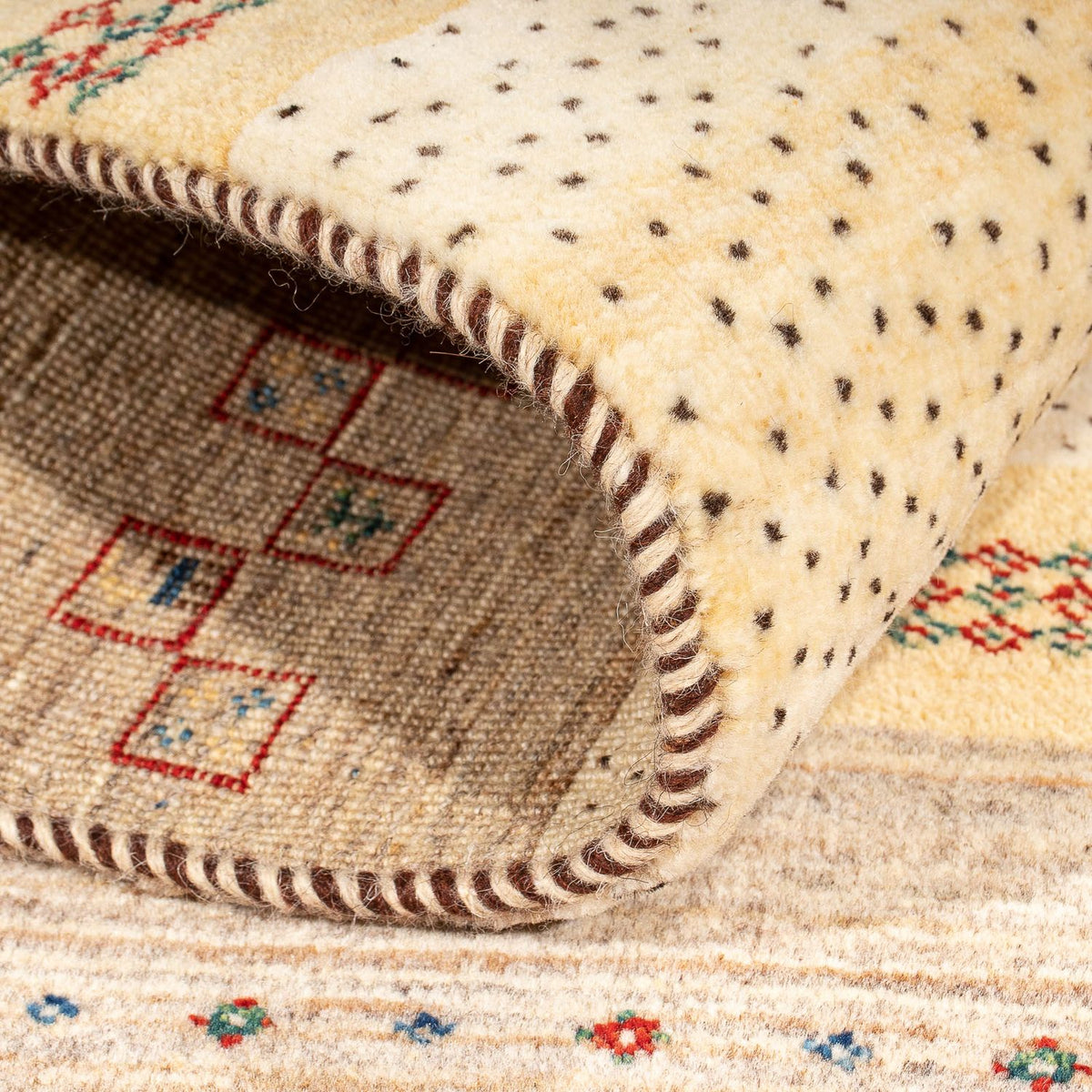 Gabbeh Tapijt - Loribaft Perzisch - 138 x 79 cm - beige