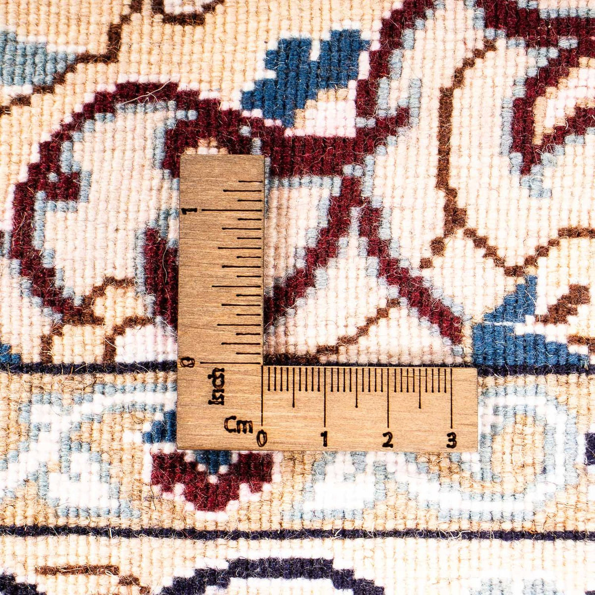 Perzisch tapijt - Nain - Koninklijk - 175 x 113 cm - beige