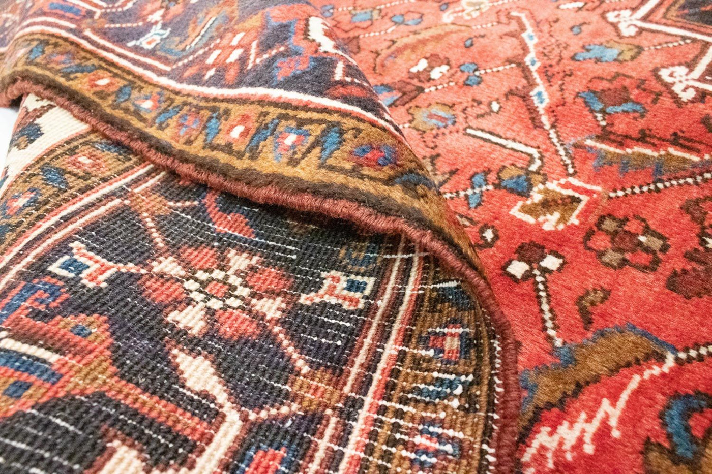 Heriz Tapijt 319x230cm - Perzisch tapijt