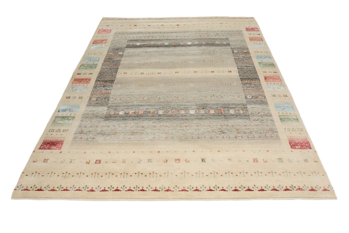 Gabbeh Tapijt - Loribaft Indus - 244 x 177 cm - licht beige