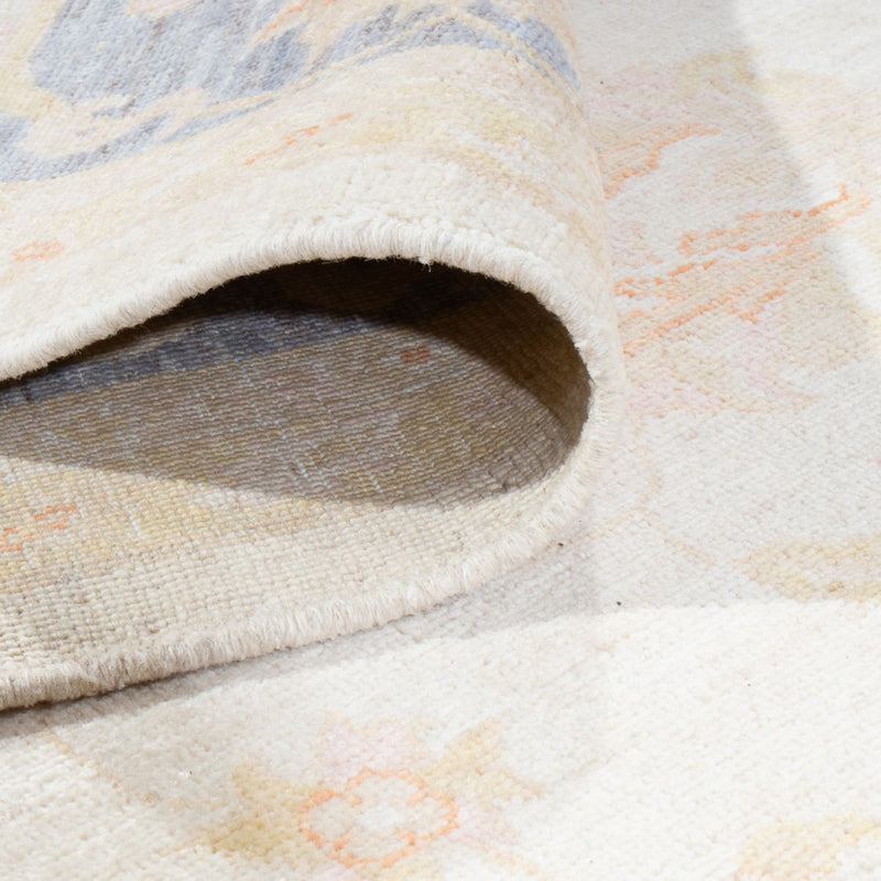 Ziegler tapijt - 342 x 256 cm - beige