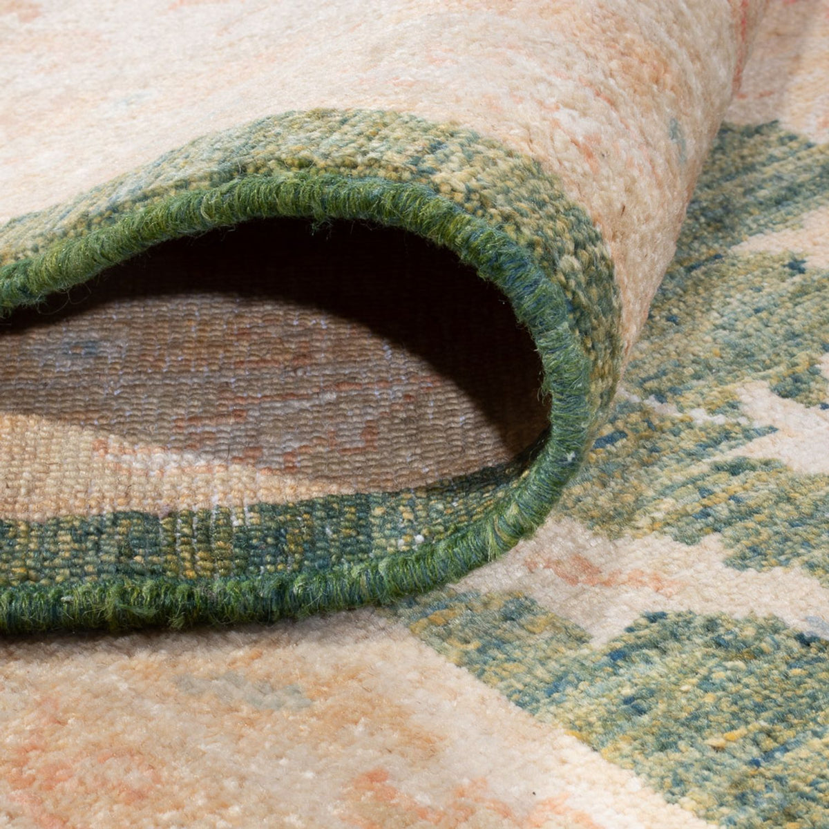 Ziegler tapijt - 346 x 258 cm - olijfgroen