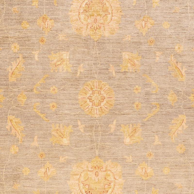 Ziegler tapijt - 397 x 304 cm - donker beige