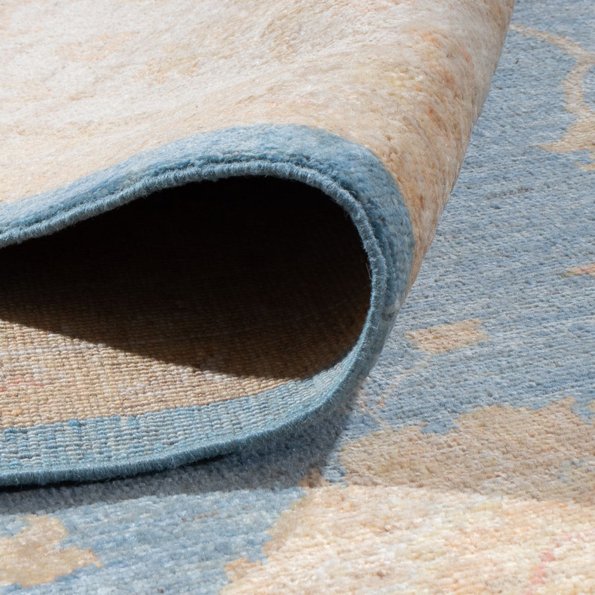 Ziegler tapijt - 369 x 273 cm - zee blauw