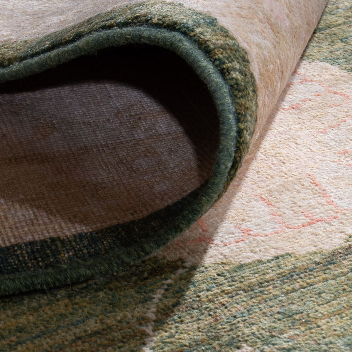 Ziegler tapijt - 365 x 275 cm - olijfgroen