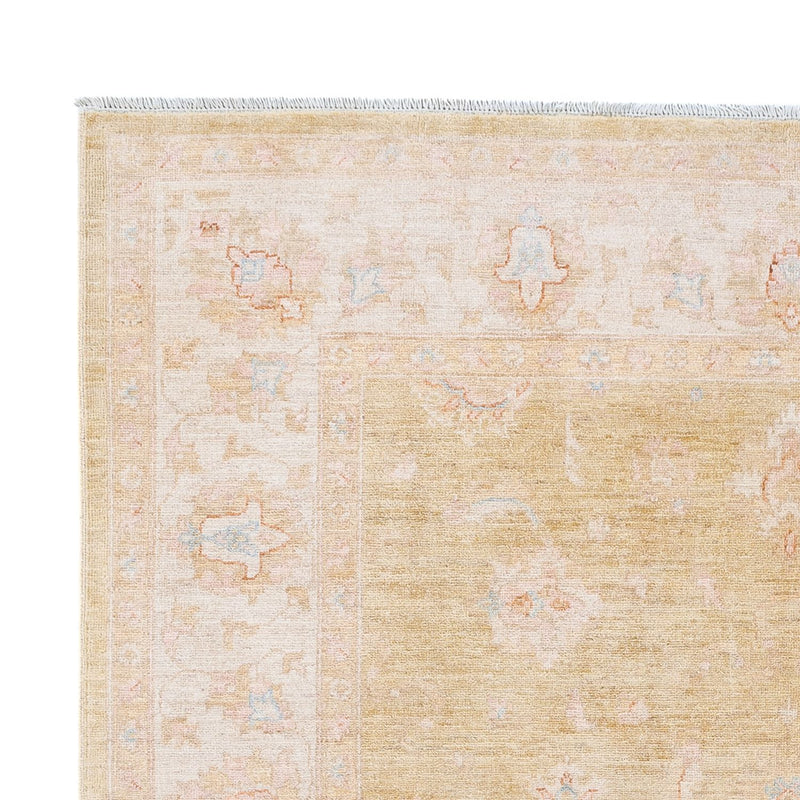 Ziegler tapijt - 238 x 173 cm - beige