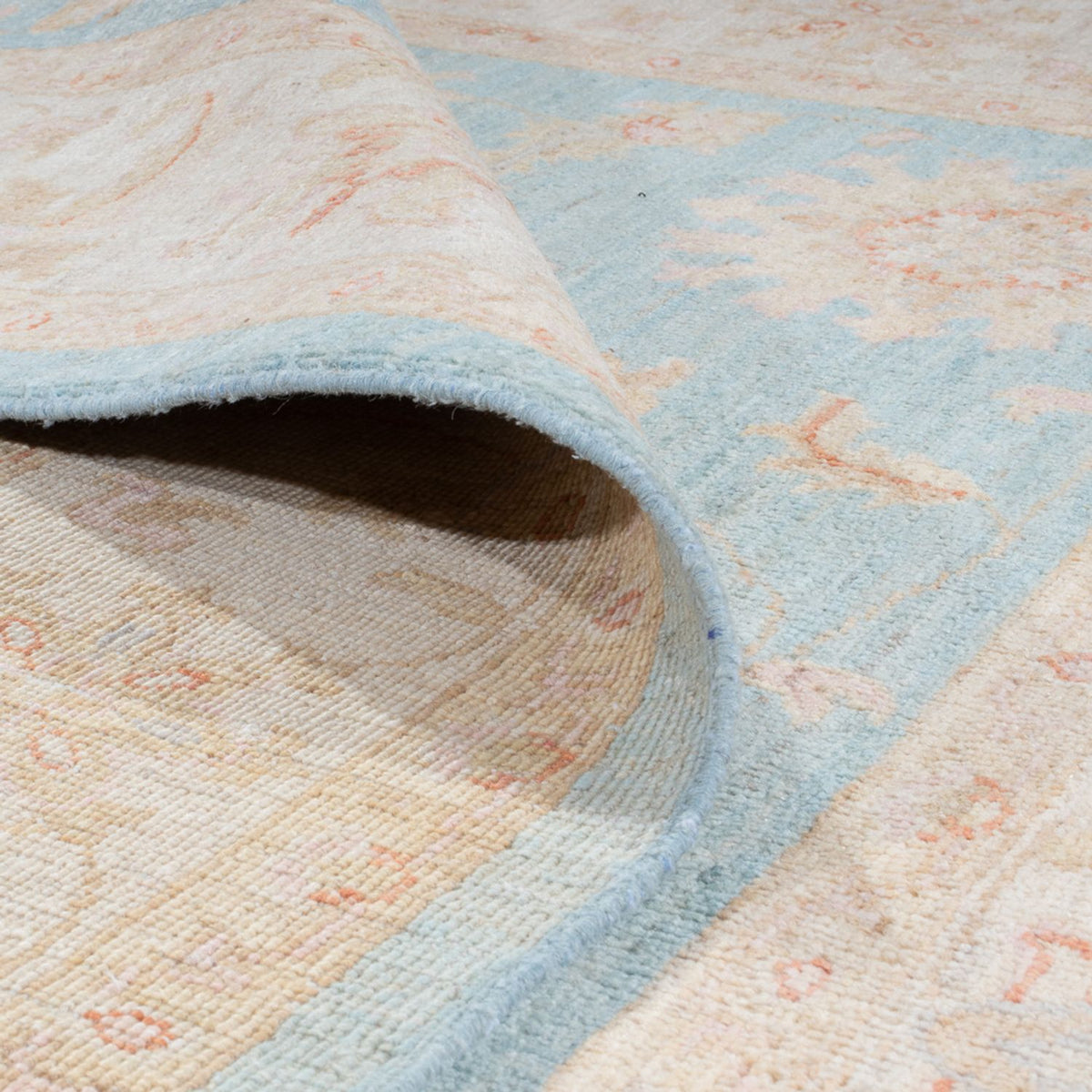 Ziegler tapijt - 235 x 177 cm - lichtblauw