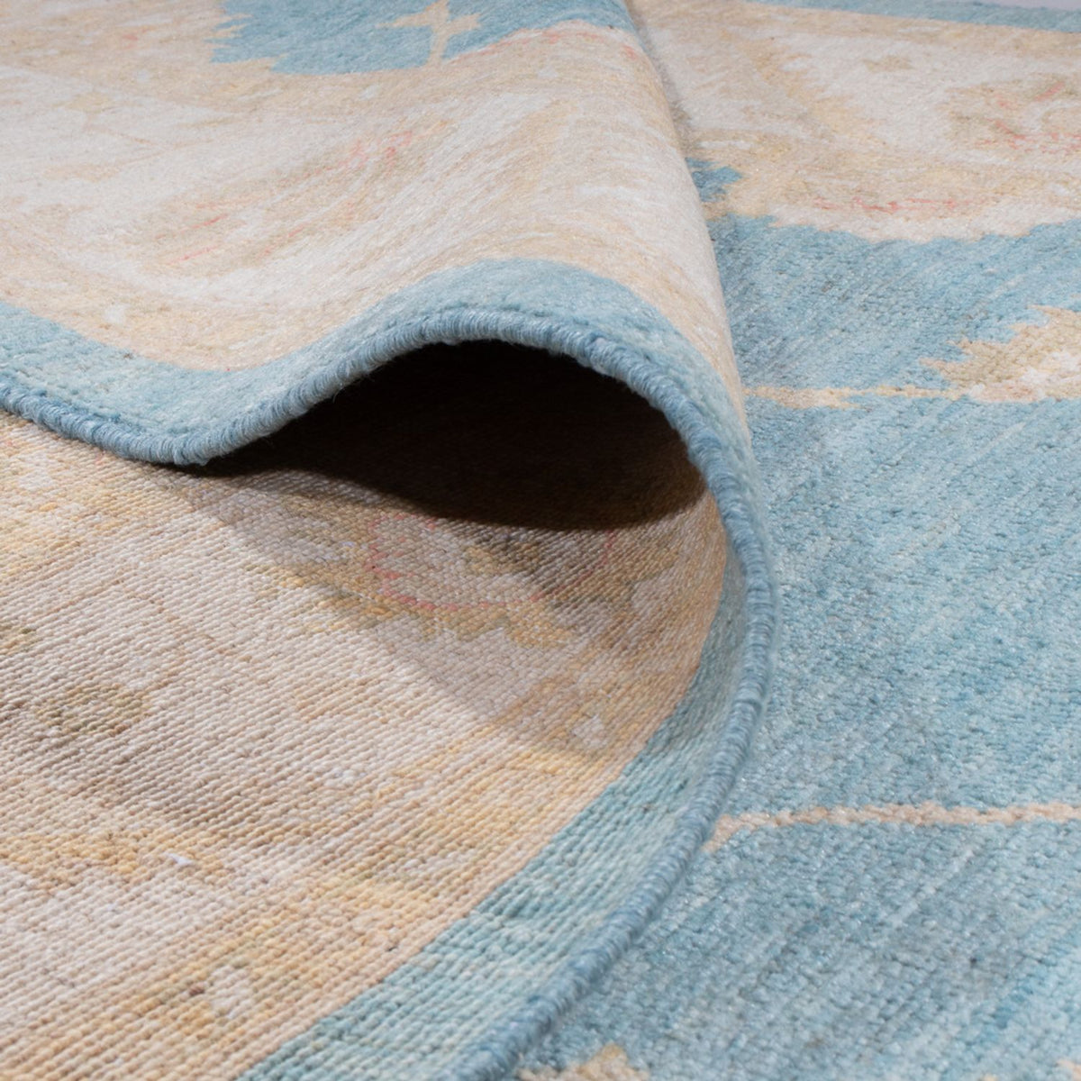 Ziegler tapijt - 247 x 171 cm - lichtblauw