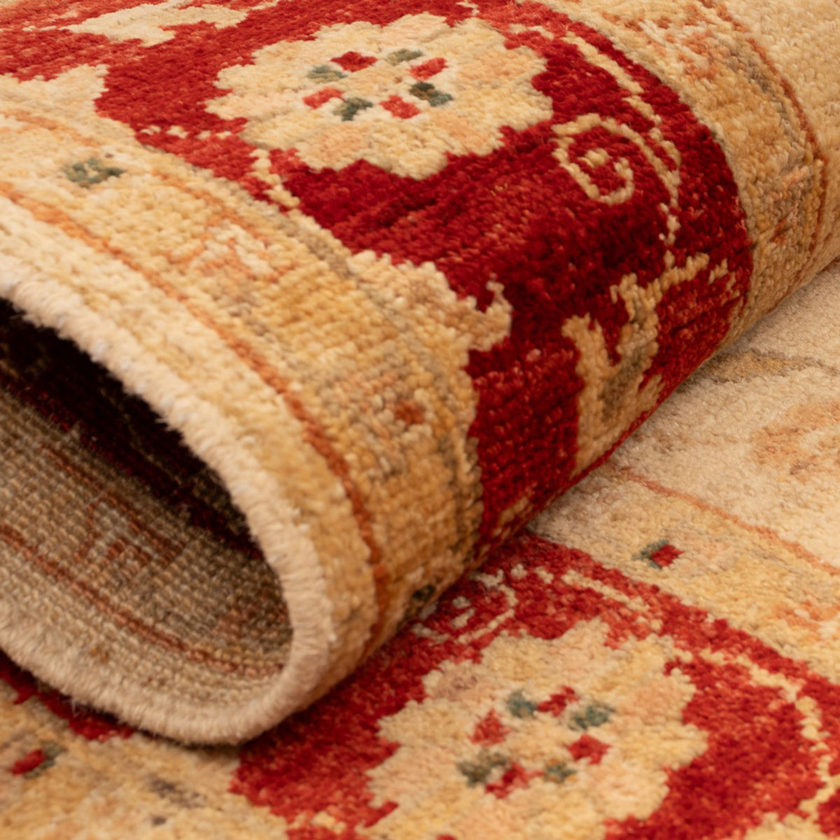 Ziegler tapijt - 110 x 95 cm - beige