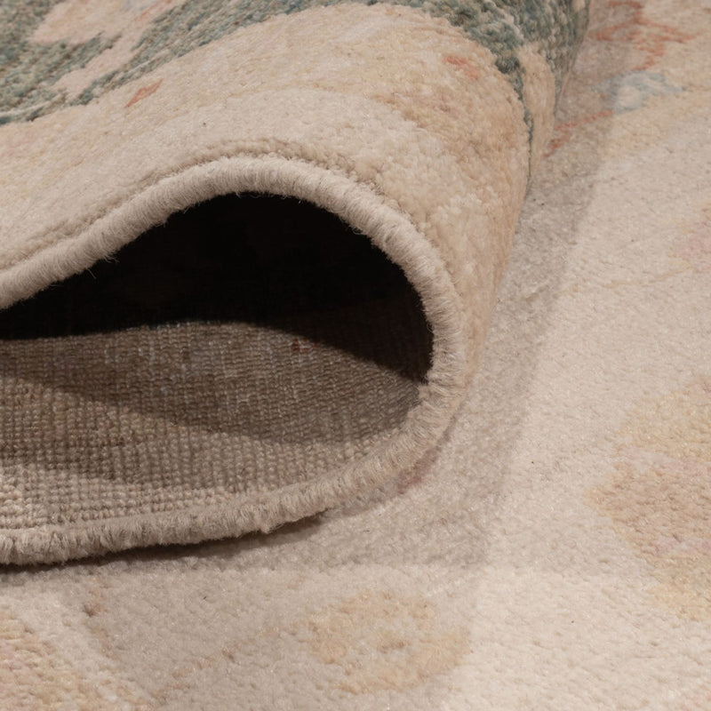 Ziegler tapijt - 291 x 250 cm - beige