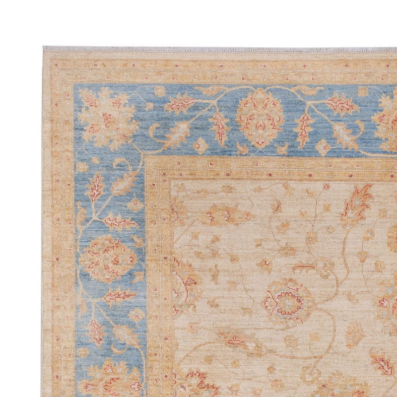 Ziegler tapijt - 319 x 246 cm - beige