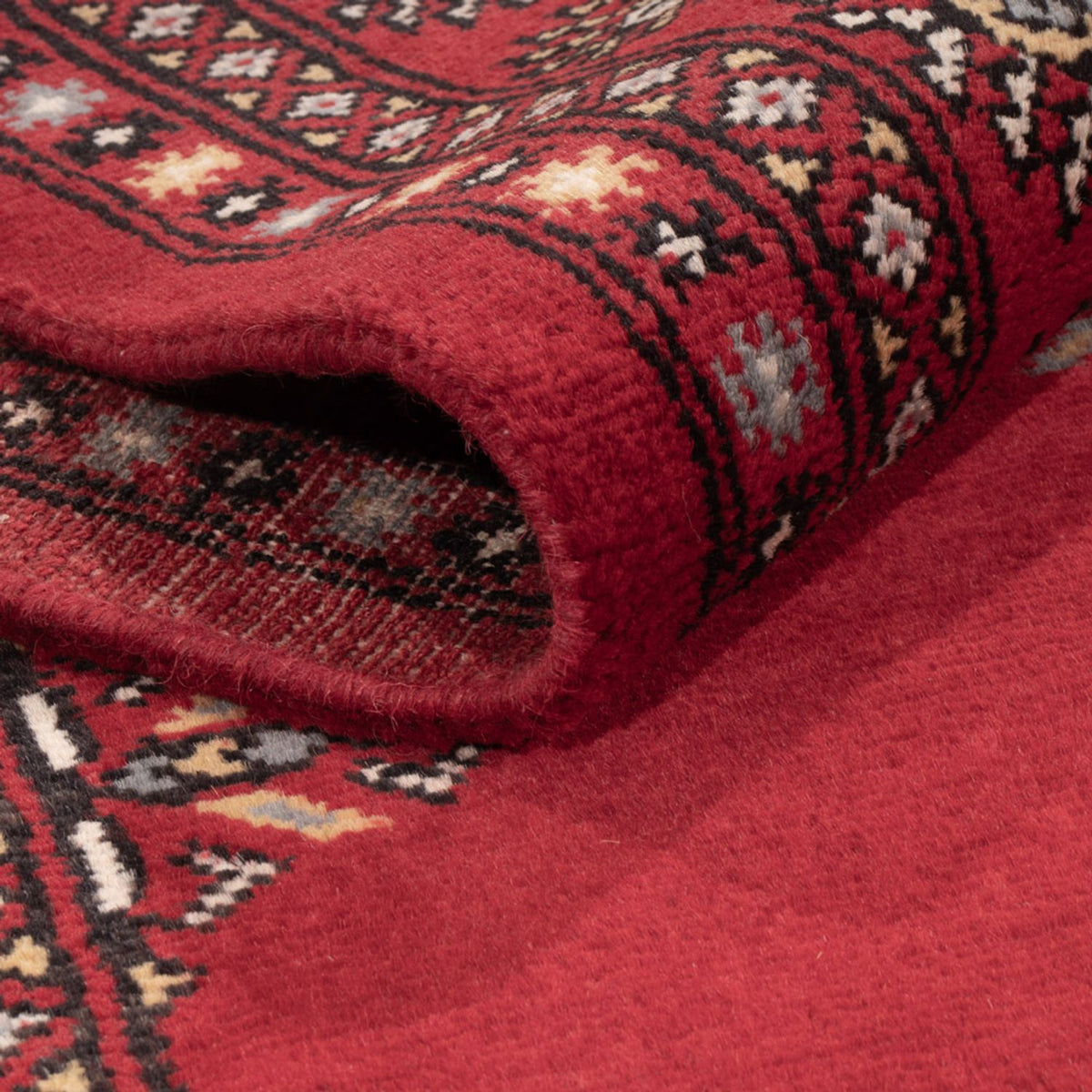 Pakistaans tapijt - 218 x 140 cm - rood